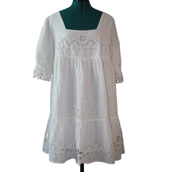 Forever That Girl Women's M White Eyelet Puff Sleeve Dress Open Back Cottagecore - Picture 2 of 7
